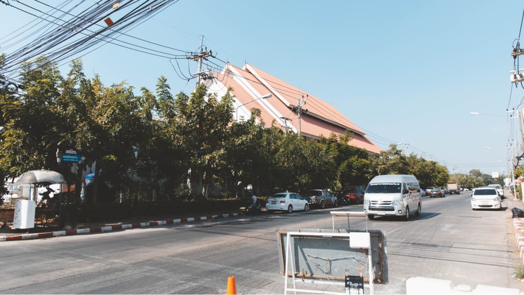 บรรยากาศโซนกสิกร-ทุ่งสร้าง